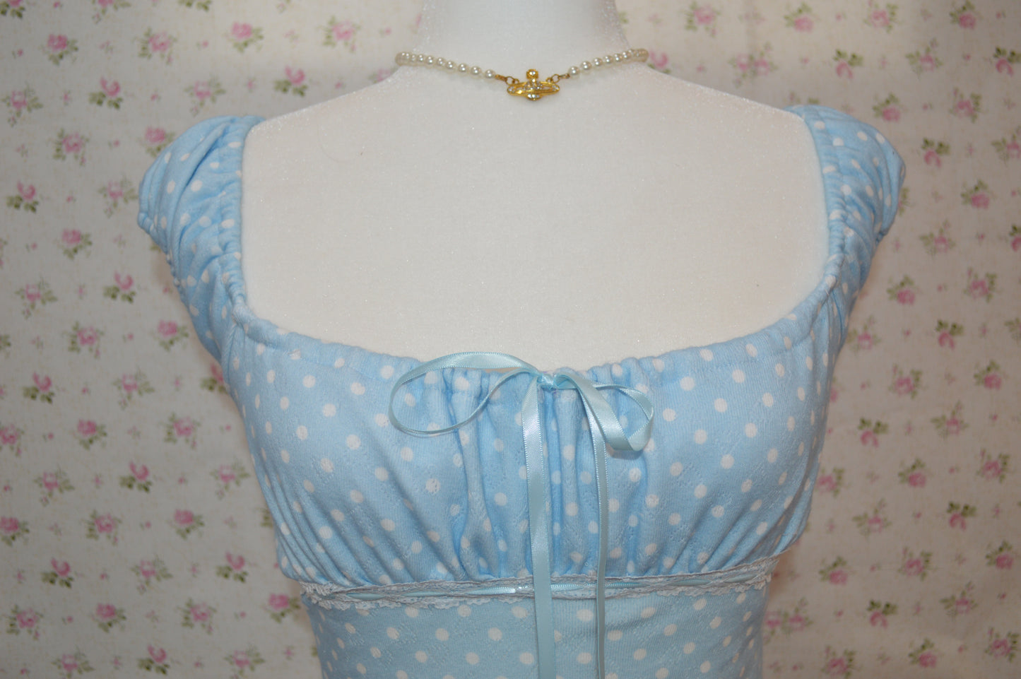 Dotty Peasant Top